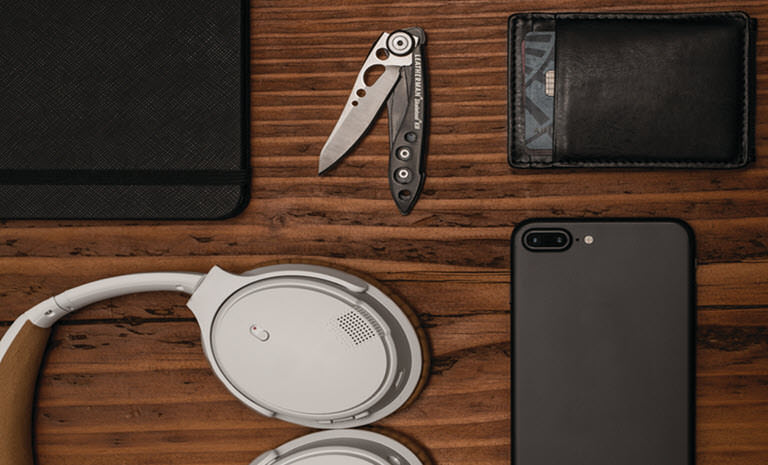 2-Skeletool-KB-Lifestyle