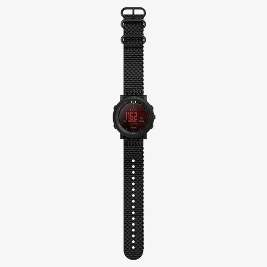 ss050504000-suunto-core-alpha-stealth-800x800px-03