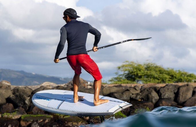 naish-hover-crossover-s26-1204